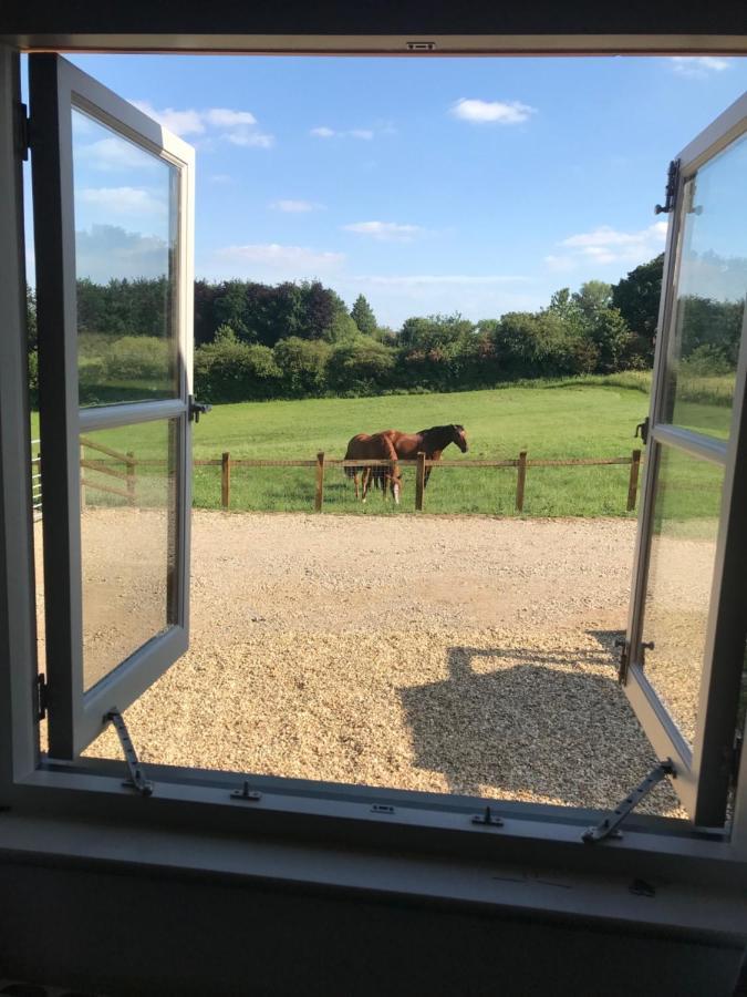 Glebe Barn, Little Glebe Farm Apartment Челтнъм Екстериор снимка